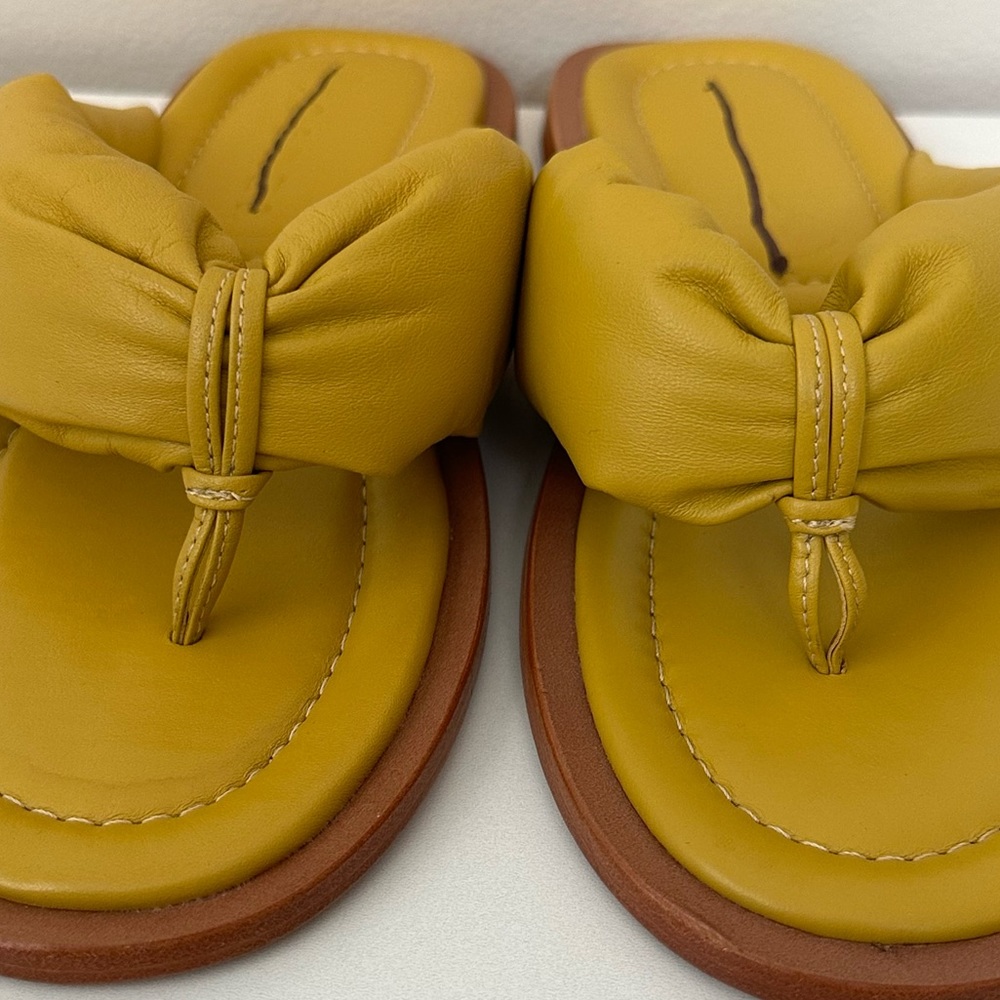 NEW Free People Vicenza Puffy Padded Thong Sandals Summer Boho Beach 6 - Picture 3 of 14